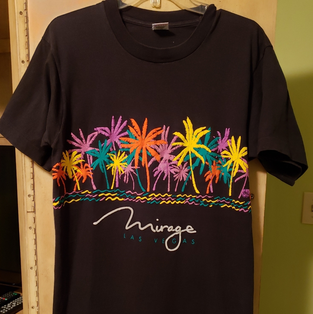 Vintage Mirage Las Vegas T Shirt